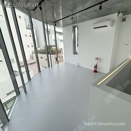 貸室内(5階)