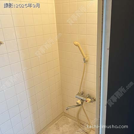シャワールーム(4階)