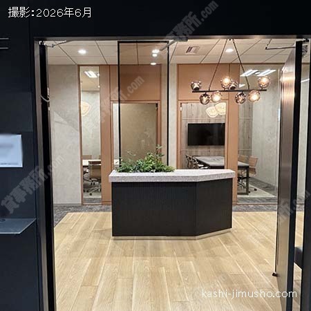 貸室入口(8階) 貸室入口(8階)
