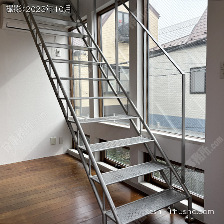 貸室内(2階) 貸室内(2階)