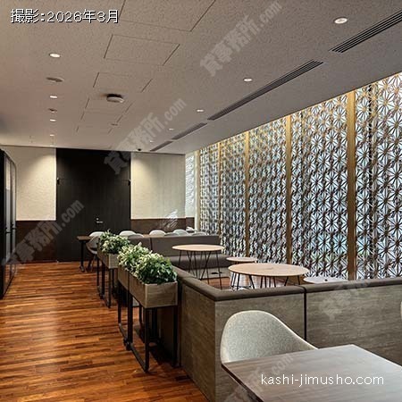 2階会員制ラウンジ