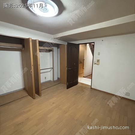 貸室内(2階) 貸室内(2階)