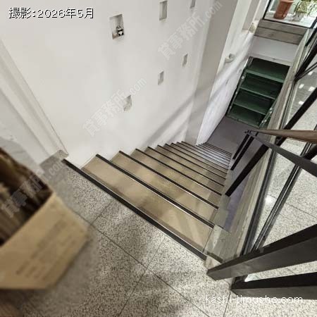 貸室内(B1階・原状回復前) 貸室内(B1階・原状回復前)