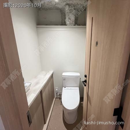 1階ラウンジ内トイレ