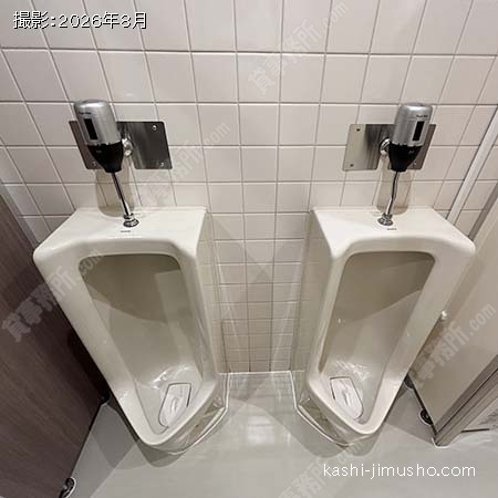 男性トイレ