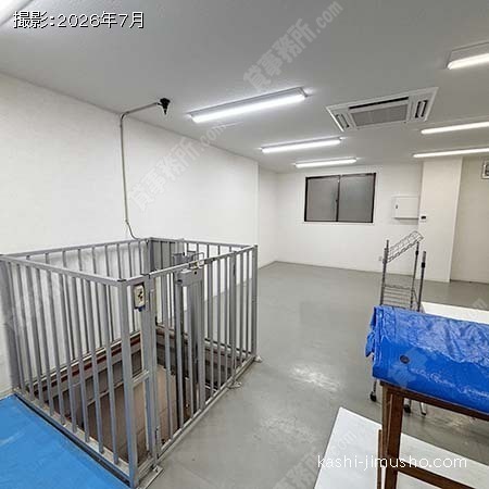 貸室内(2階）