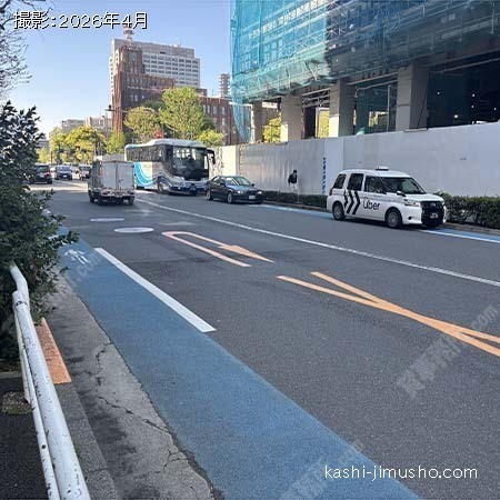 前面道路(国会通り) 前面道路(国会通り)