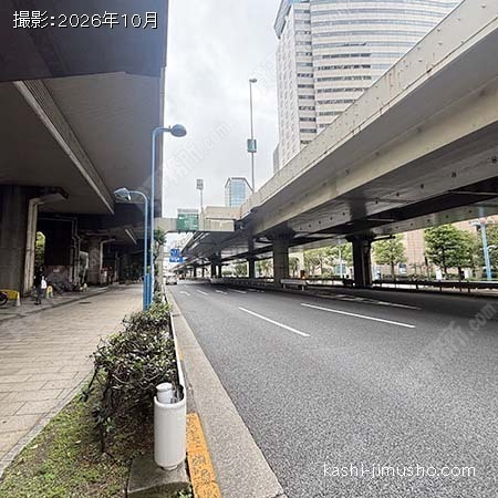 前面道路(湾岸通り) 前面道路(湾岸通り)