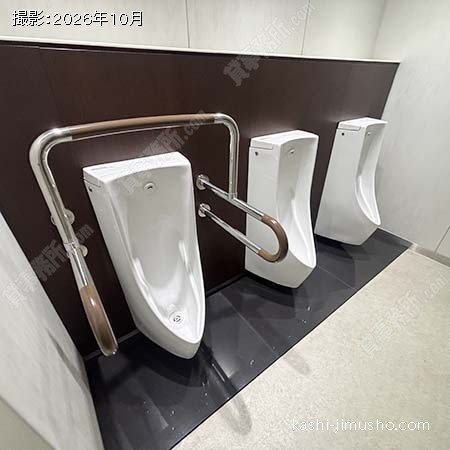 男性トイレ 男性トイレ