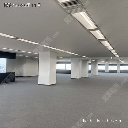 貸室内(44階4401号室)