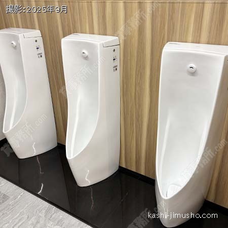 男性トイレ