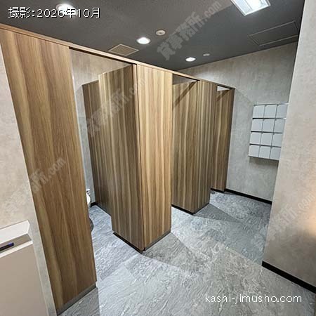 女性トイレ 女性トイレ