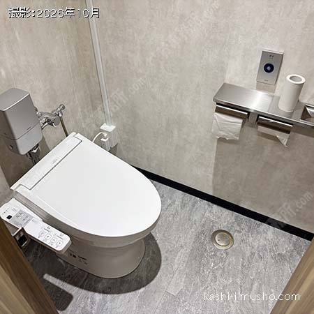 男性トイレ 男性トイレ