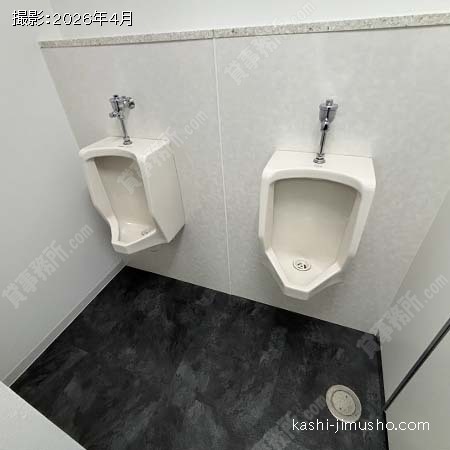 男性トイレ 男性トイレ