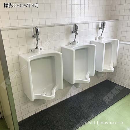 男性トイレ