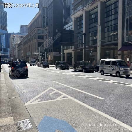 前面道路(中央通り）