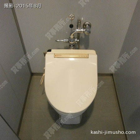 ウォシュレット付きトイレ