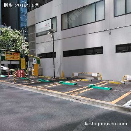 周辺環境:時間貸駐車場 周辺環境:時間貸駐車場