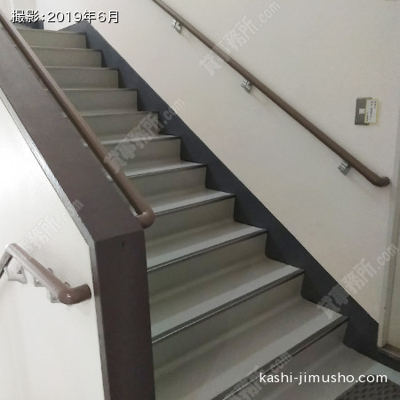 共用階段 共用階段