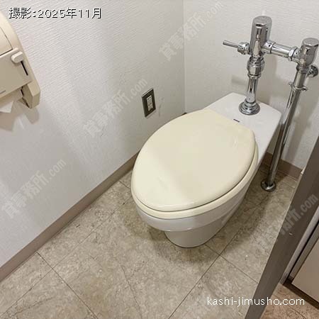 女性トイレ 女性トイレ