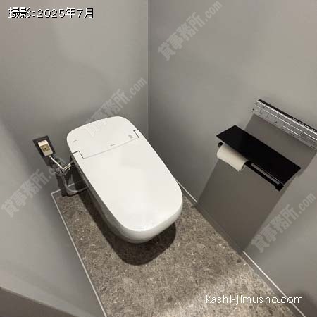 男性トイレ