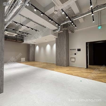 貸室内(B1階)
