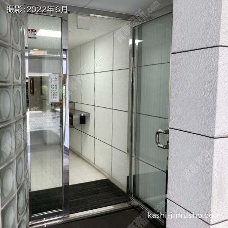 ビル入口