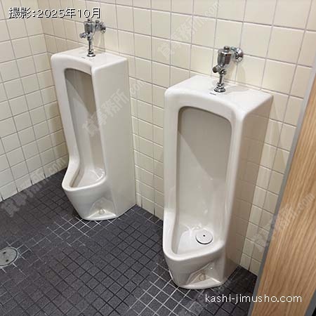 男性トイレ
