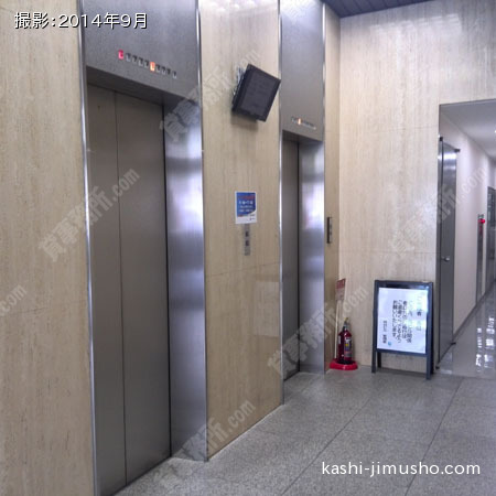エレベーター２基