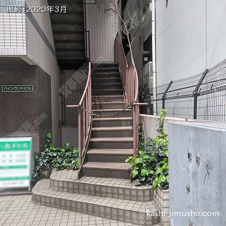 共用階段