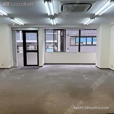 貸室内(2階) 貸室内(2階)