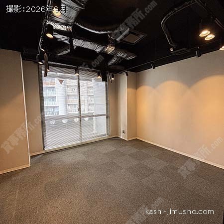 貸室内(8階)