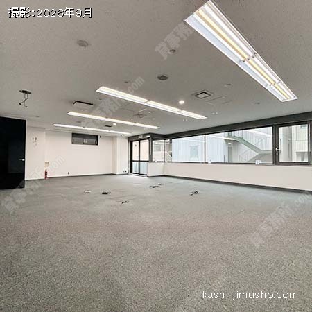 貸室内(8階)