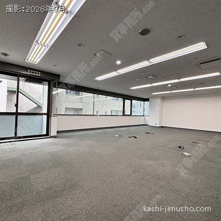 貸室内(8階)