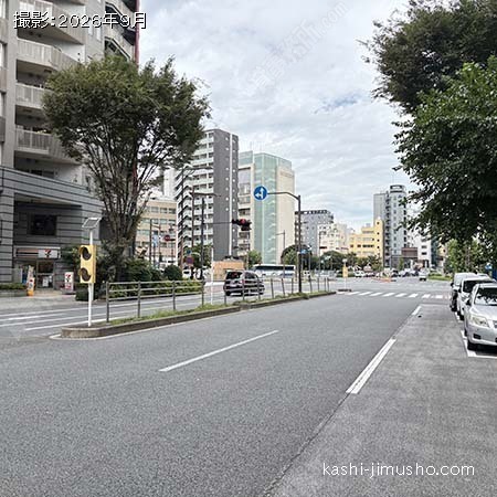 前面道路(清杉通り)