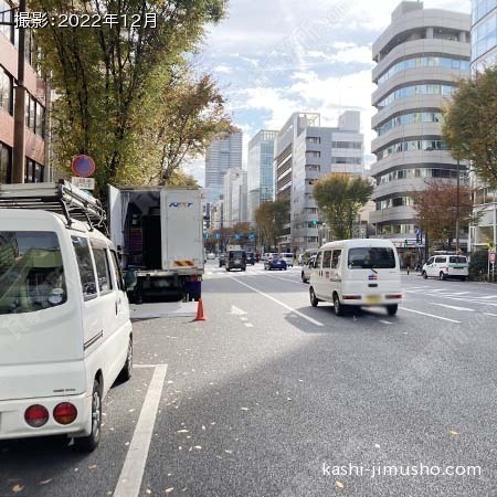 前面道路(清洲橋通り)