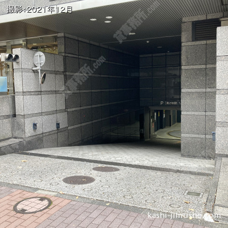 駐車場入口