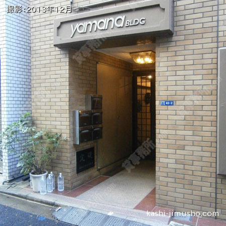 ビル入口