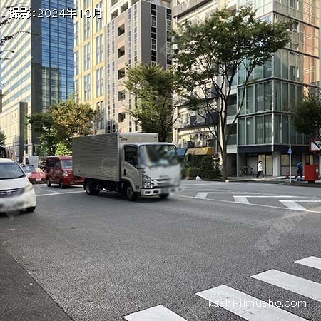 前面道路(清洲橋通り）