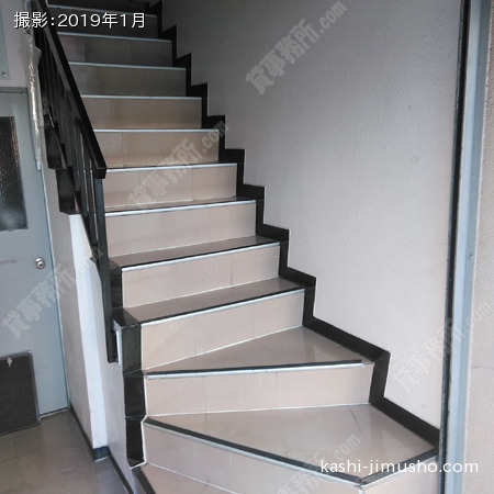 共用階段 共用階段