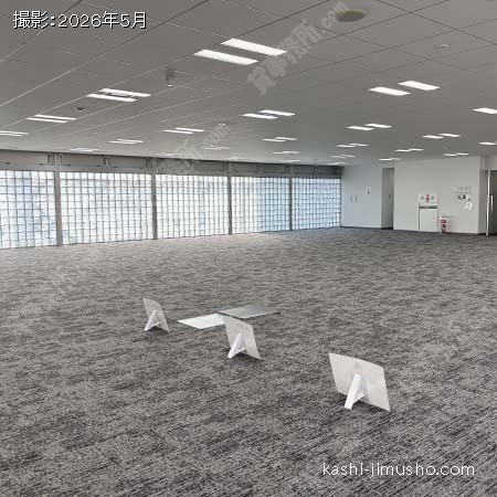 貸室内(8階)