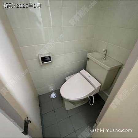 男性トイレ