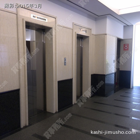 エレベーター２基