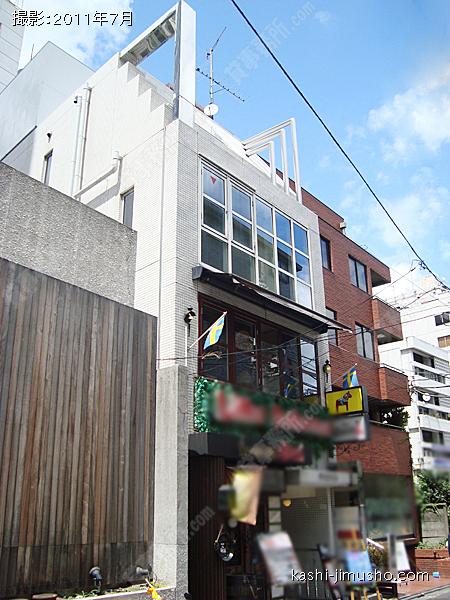 ダイカンビルの外観