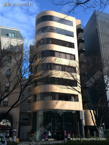 入来ビルの外観