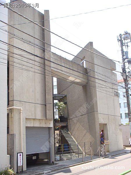 モンプチ南青山の外観