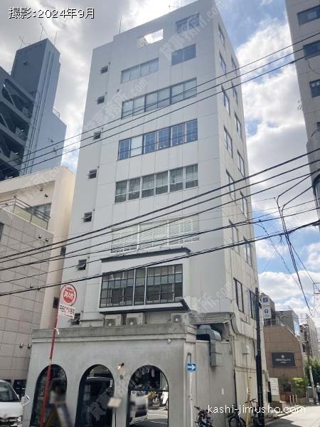 青山ビルの外観