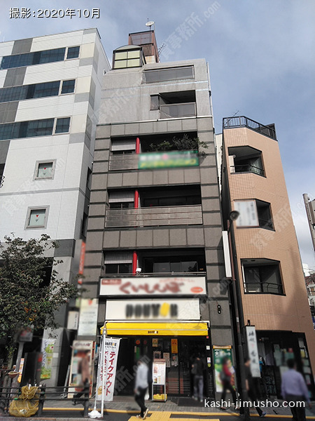飯田ビルの外観