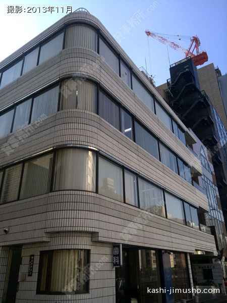 新橋吉樹ビルの外観