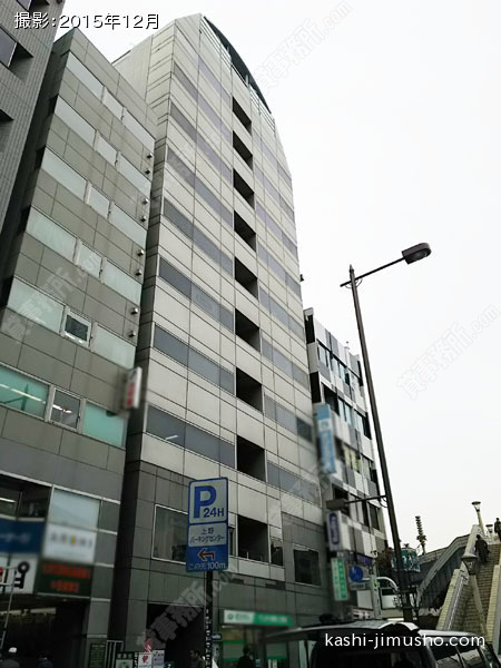 上野ＯＲＡＧＡビルの外観